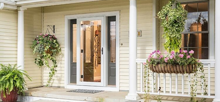 screen door installation in Lathrop